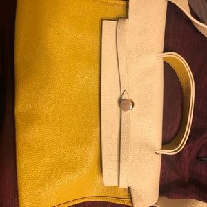 ⭐️Yellow and Cream NEW Satchel Purse⭐️